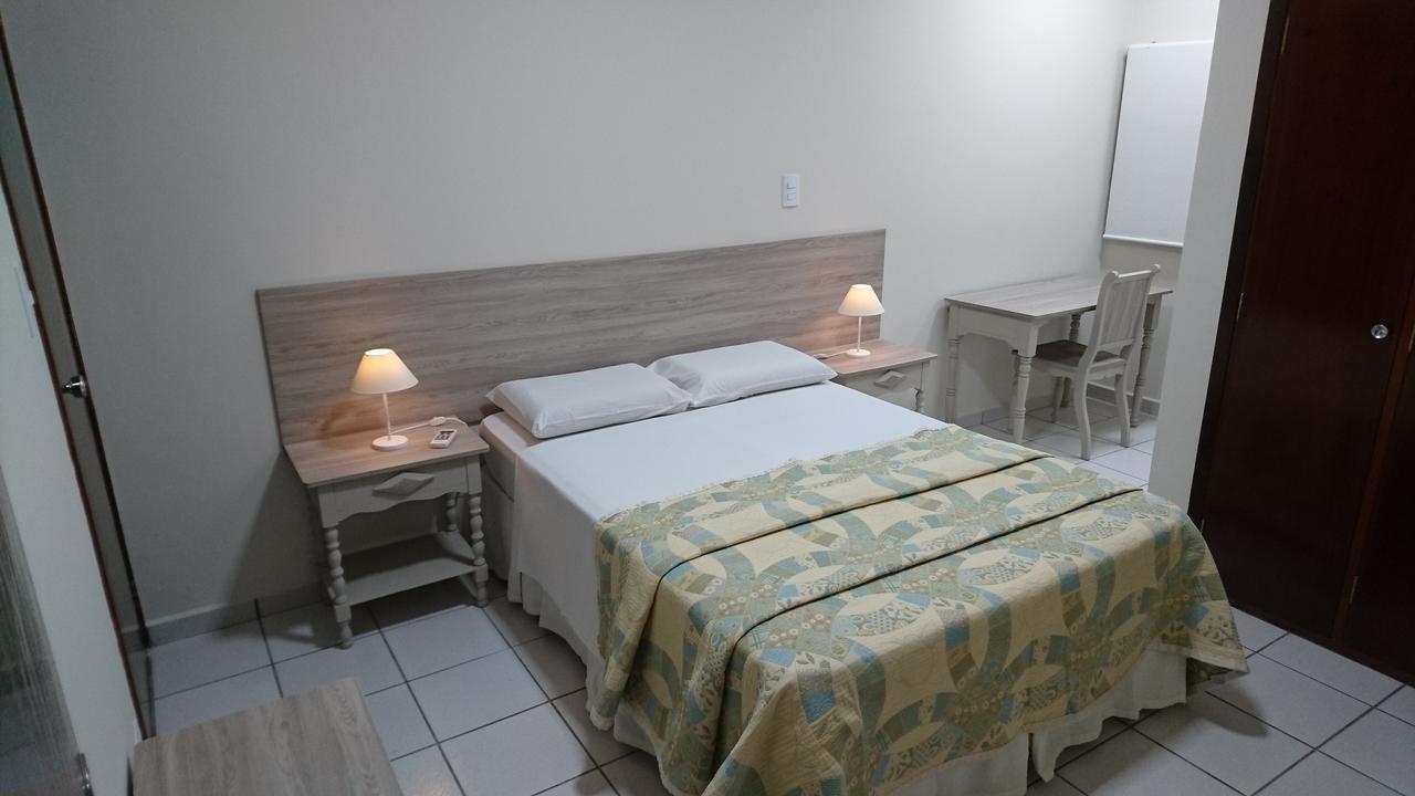 Hotel Premium Flat Ourinhos Kültér fotó