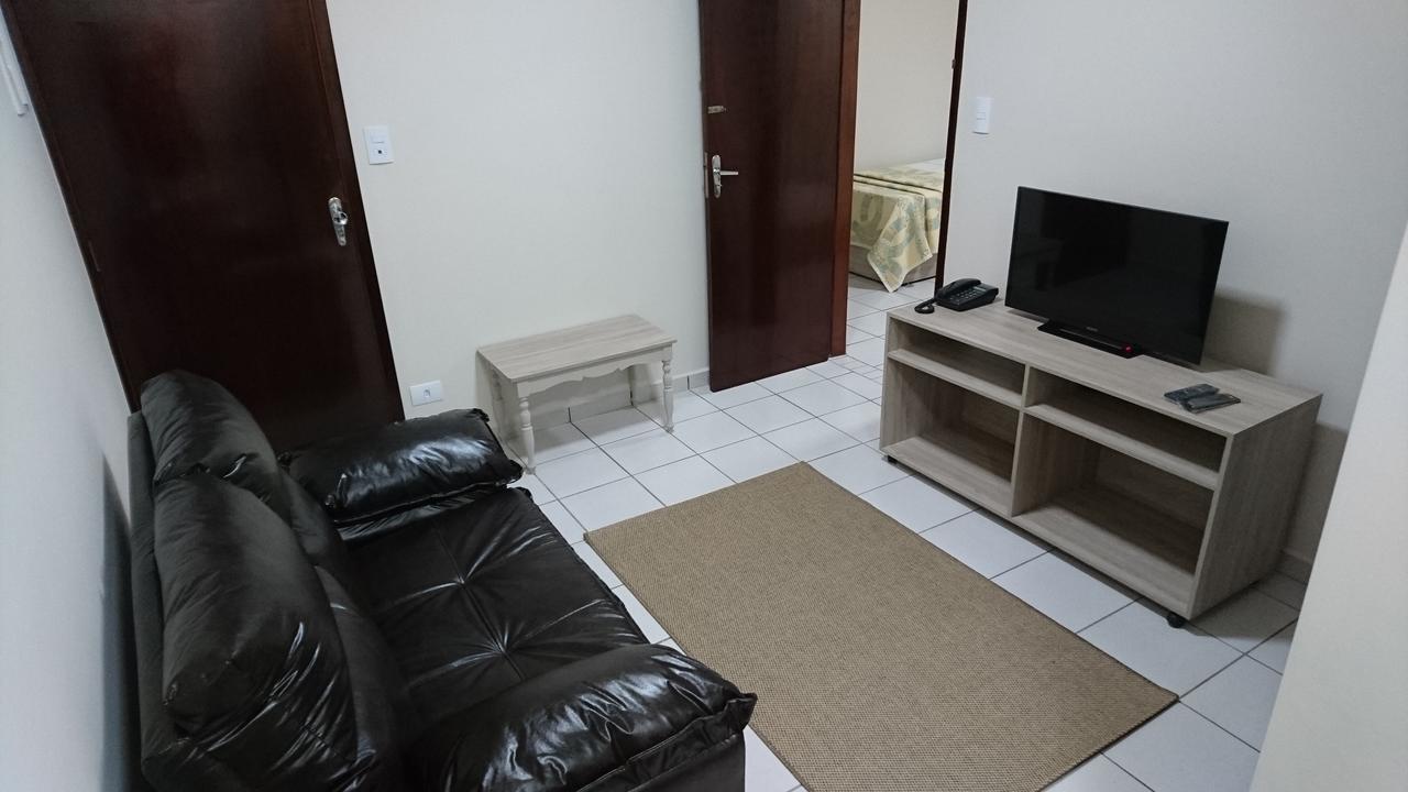 Hotel Premium Flat Ourinhos Kültér fotó